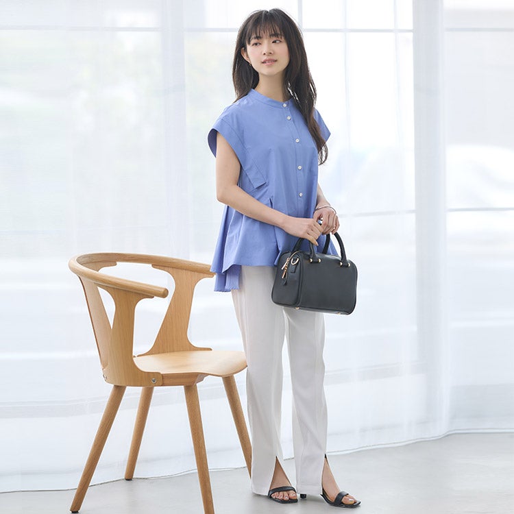 フロントスリットパンツ